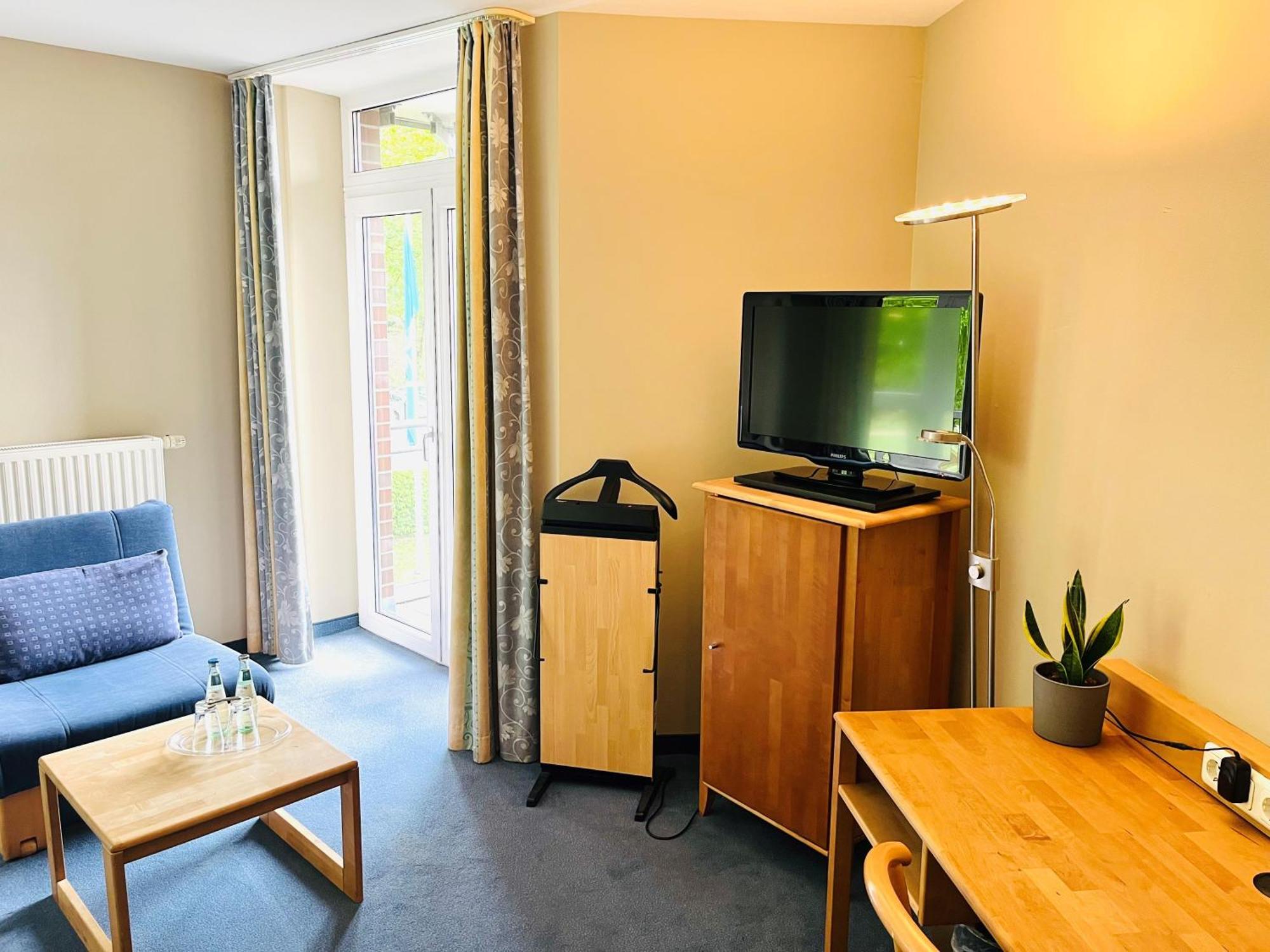 Hotel Rheinpark ريز المظهر الخارجي الصورة